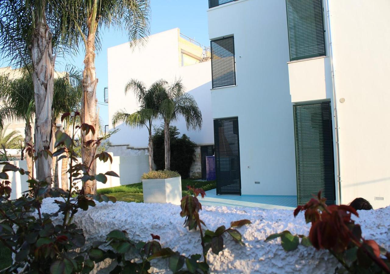 Monolocali Residence Petraroli By Salentolimit Porto Cesareo Bagian luar foto